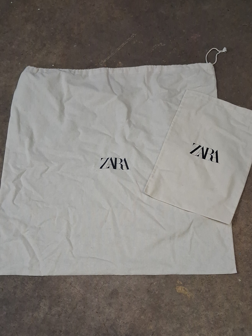 2 Zara Drawstring Dust Bag Set